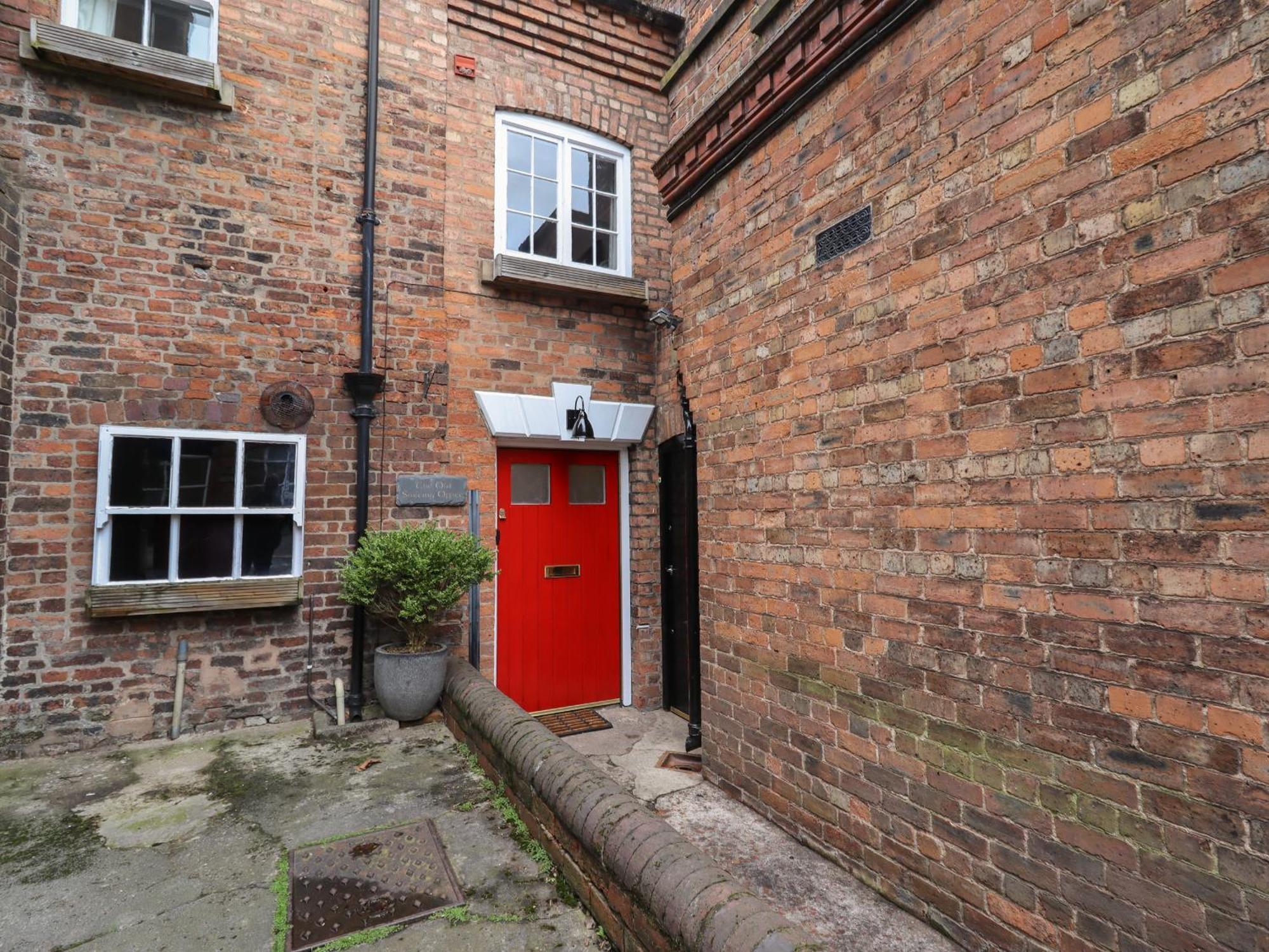 The Old Sorting Office Villa Hawarden Exterior photo